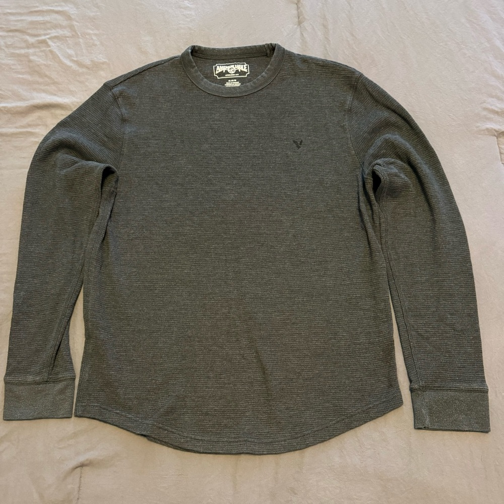 American Eagle Mens Long sleeve T shirt